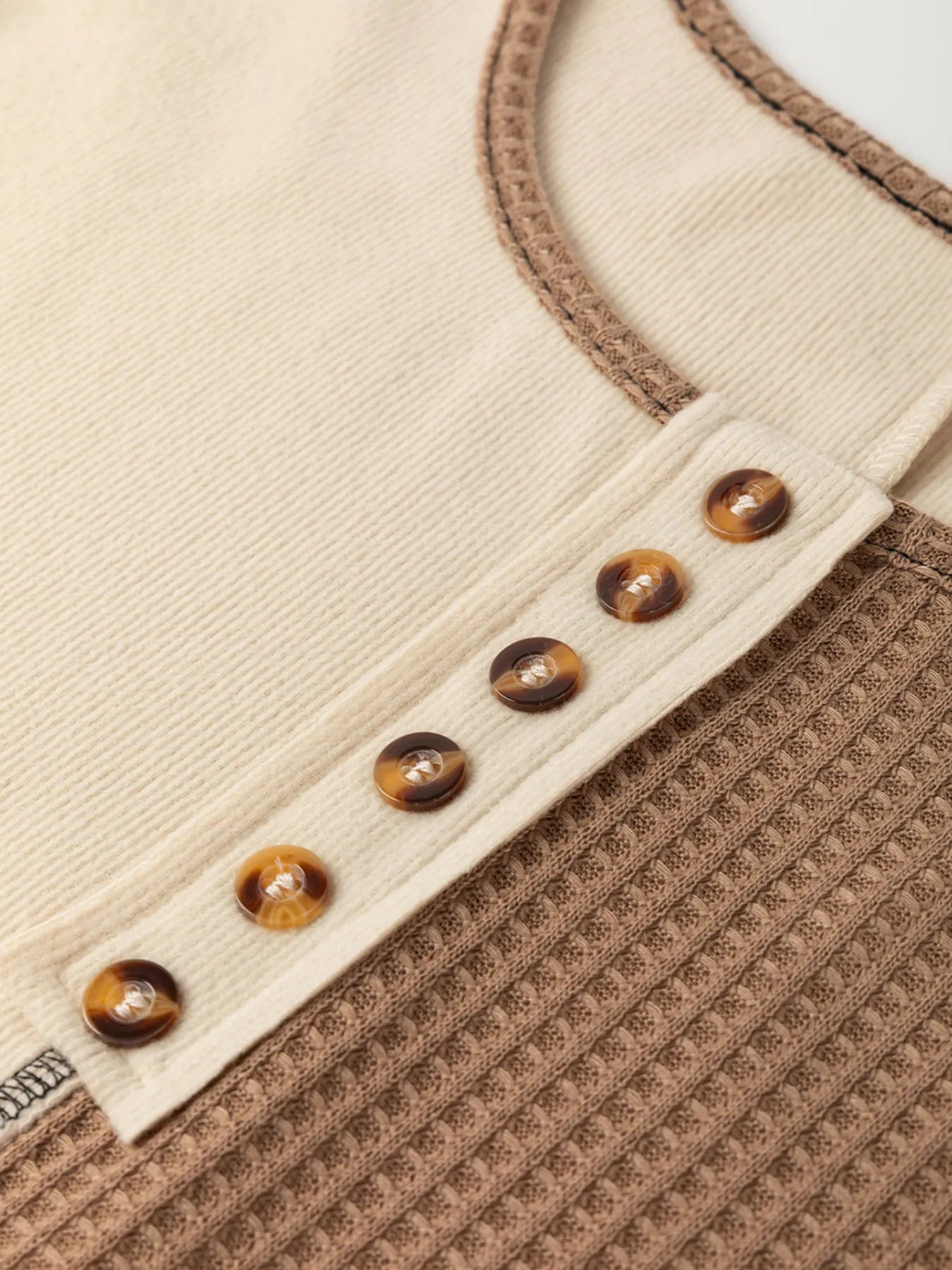 Color Block Waffle Knit Stitch Detail Long Sleeve Top