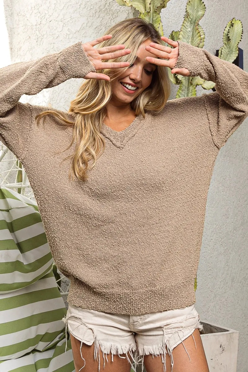 BiBi Raw Edged Popcorn Texture V-neck Sweater