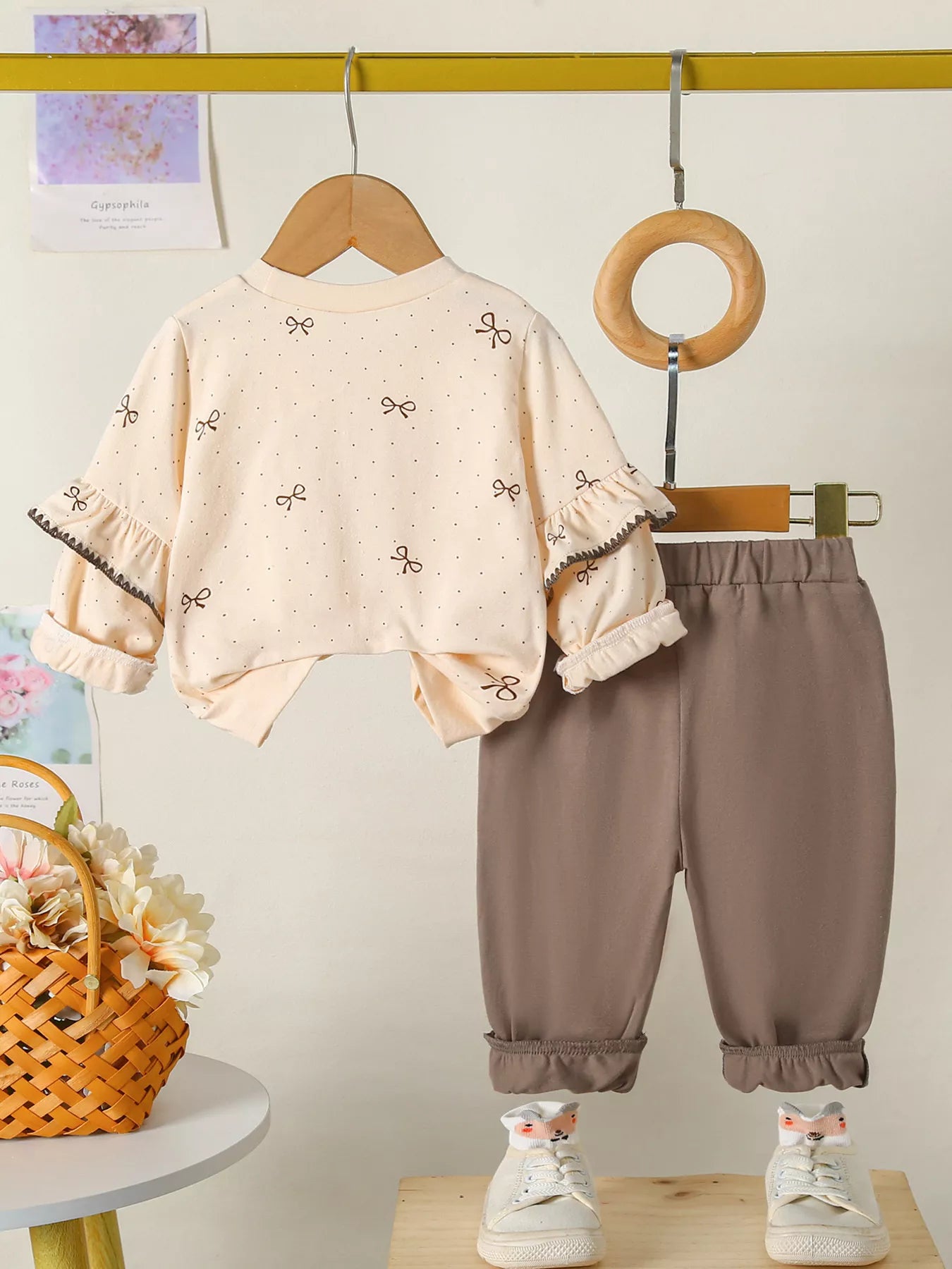 Children's Bowknot Ruffle Sleeve Top and Pants Set