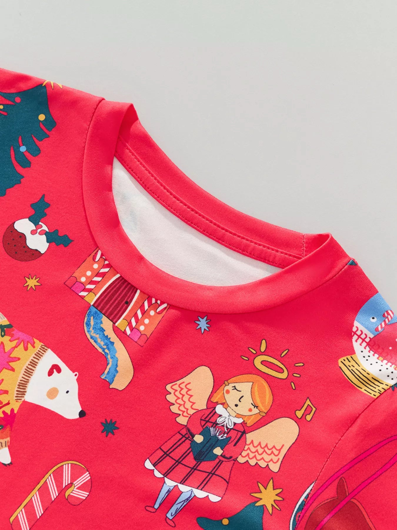 Children's Christmas Print Round Neck Top and Pants Pajama Set