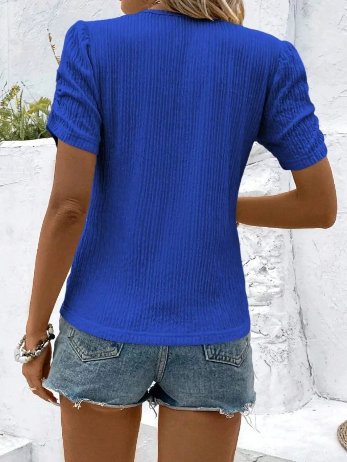 Ruched Round Neck Short Sleeve Top