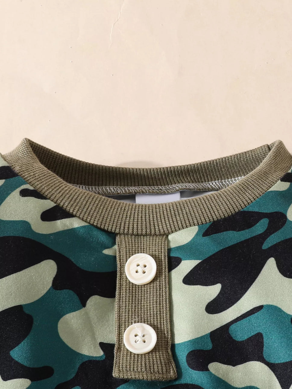 Children's Camouflage Print Bodysuit & Pants Set