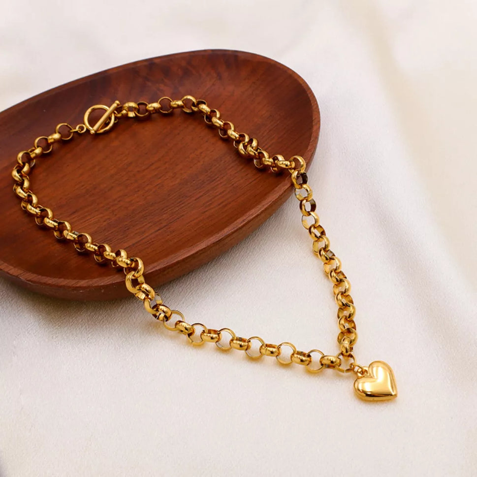 Heart Pendant Toggle Clasp Chain Necklace