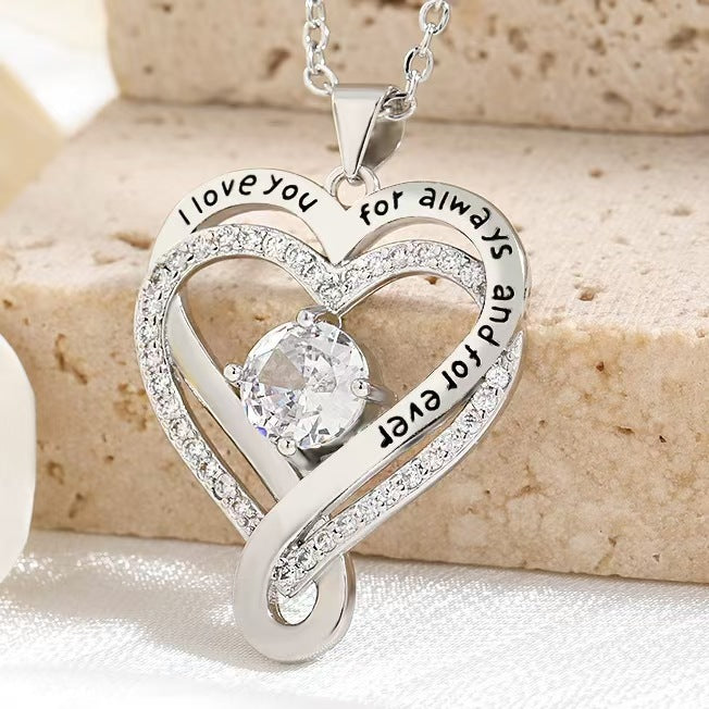 Double-layer heart-shaped necklace