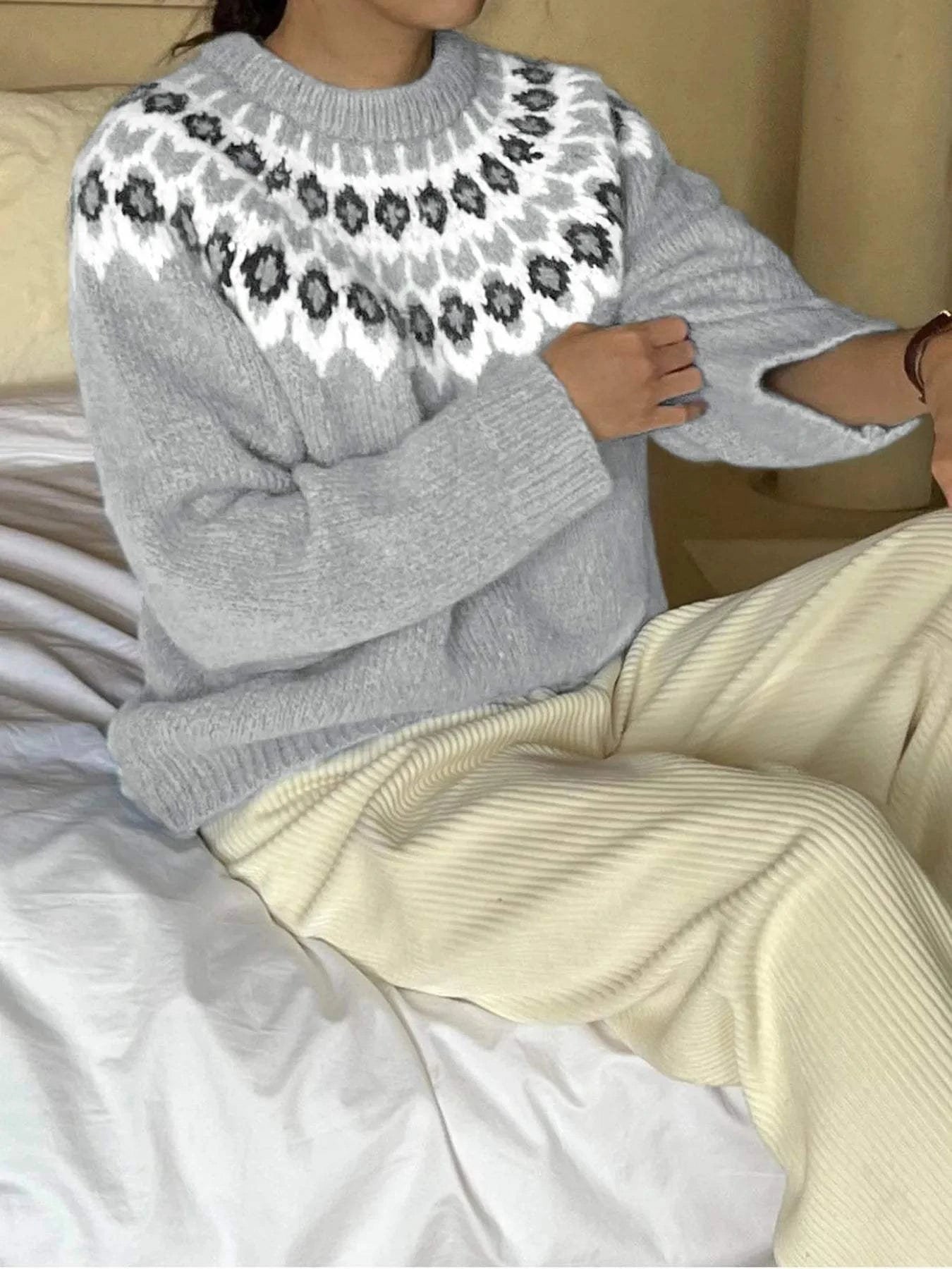 Nordic Fair Isle Pattern Round Neck Sweater