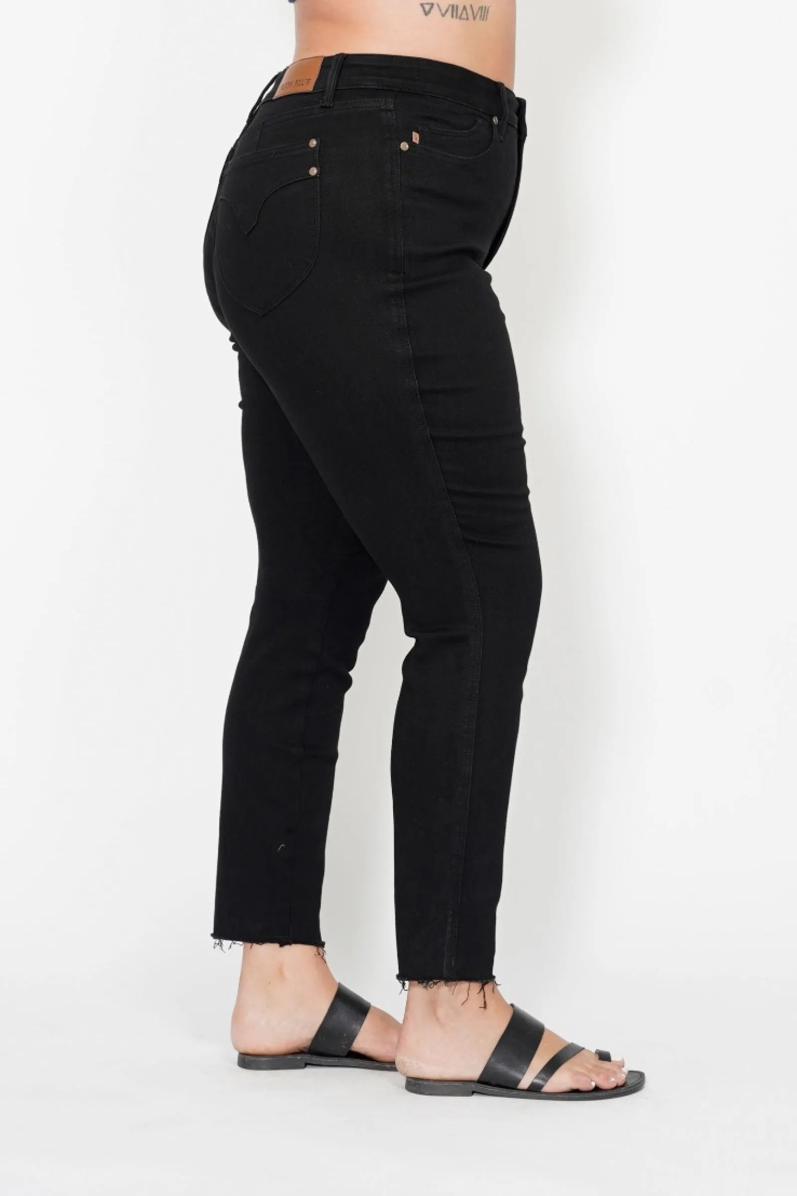 Judy Blue Full Size High Waisted Tummy Control Shield Pockets Skinny Jeans Plus Size