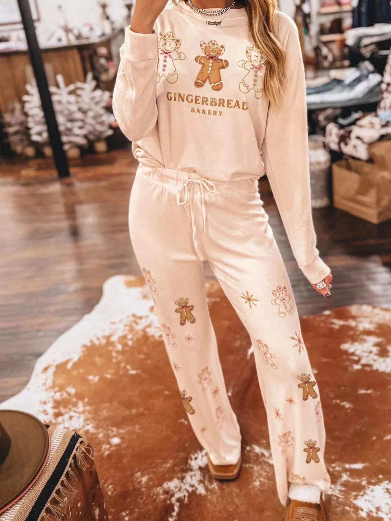 GINGERBREAD BAKERY Christmas Long Sleeve Top and Pants 2pcs Set