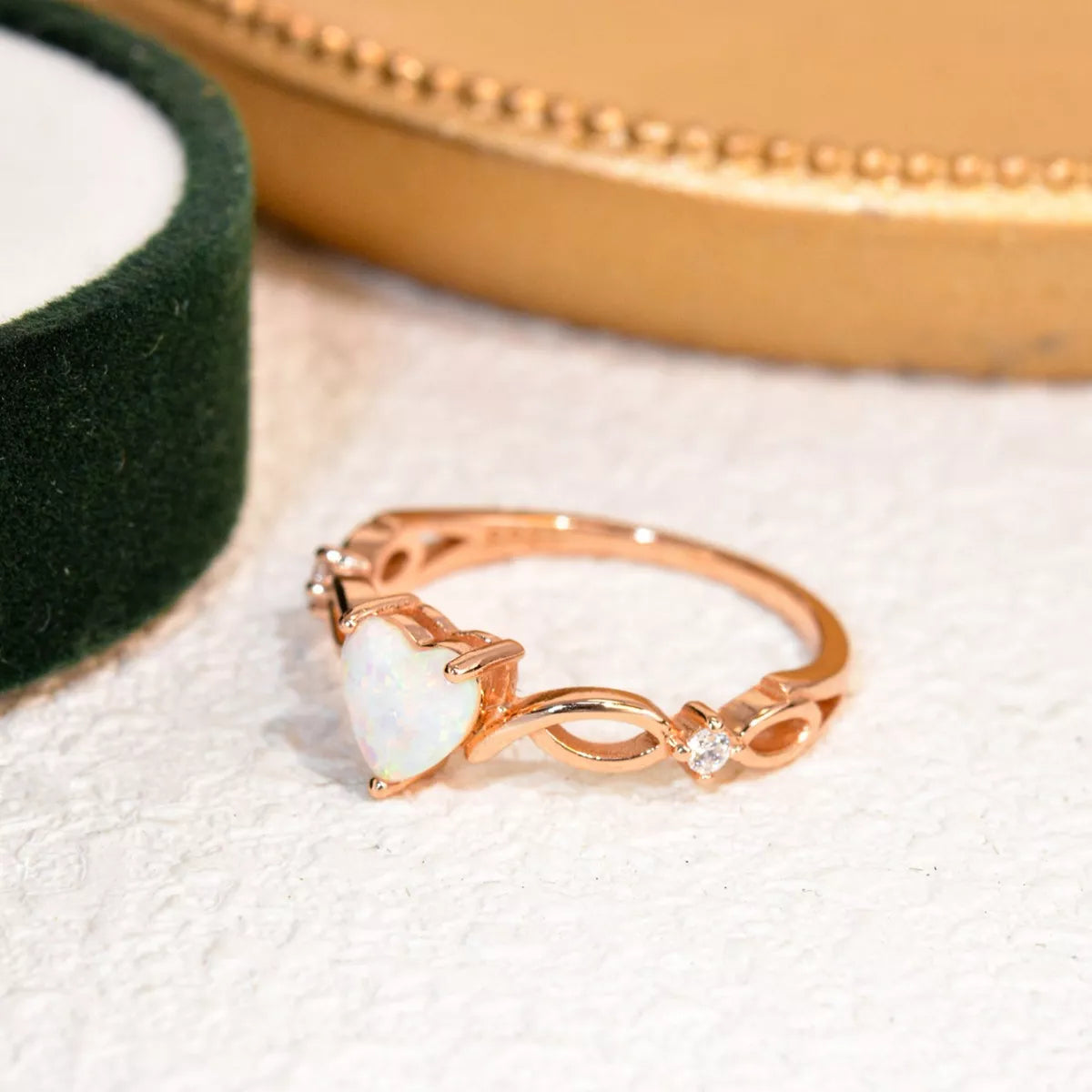 925 Sterling Silver Zircon Heart Ring