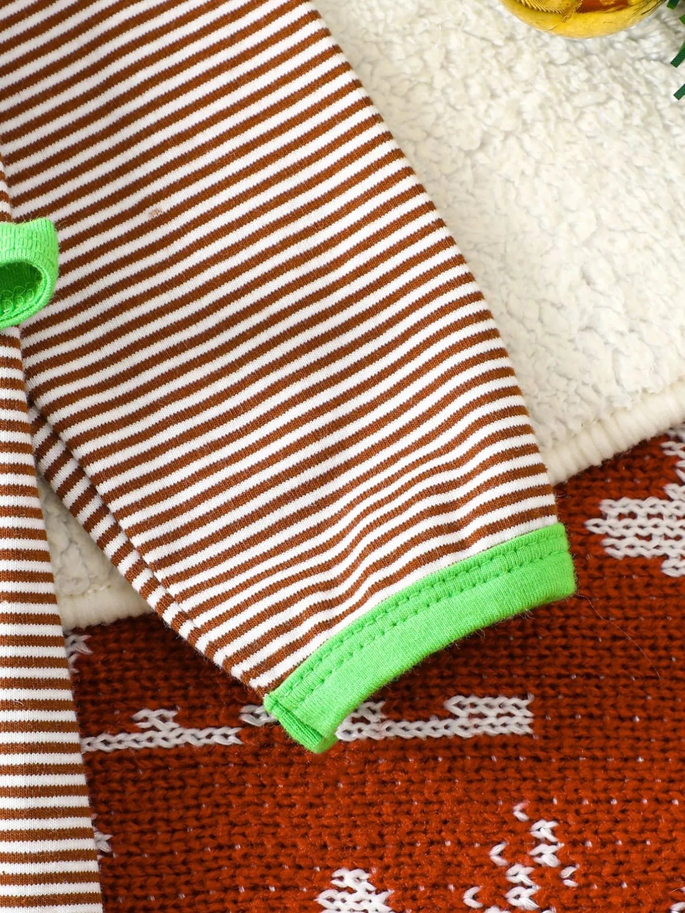 Children's Christmas-Themed Striped Snapped Legs Jumpsuit