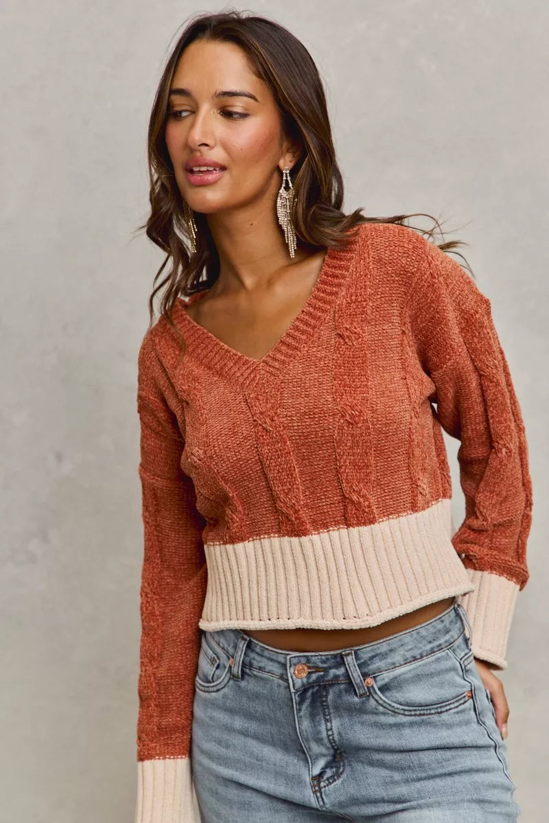 SO ME Chenille Cable Knit V Neck Contrast Cropped Sweater