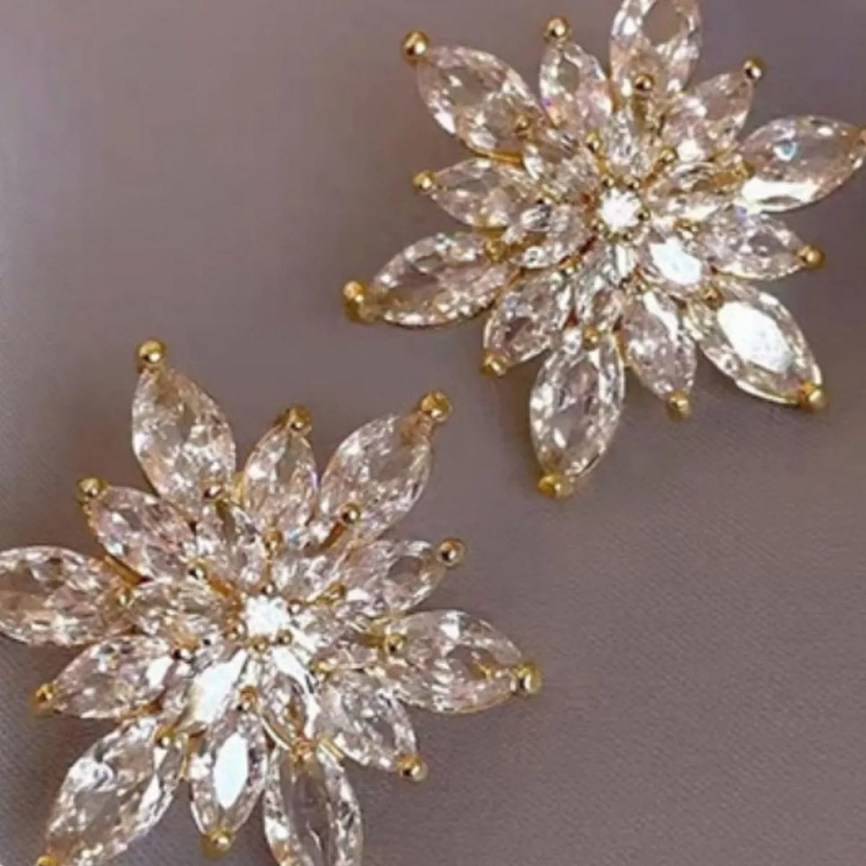 Christmas Snowflake Stud Earrings