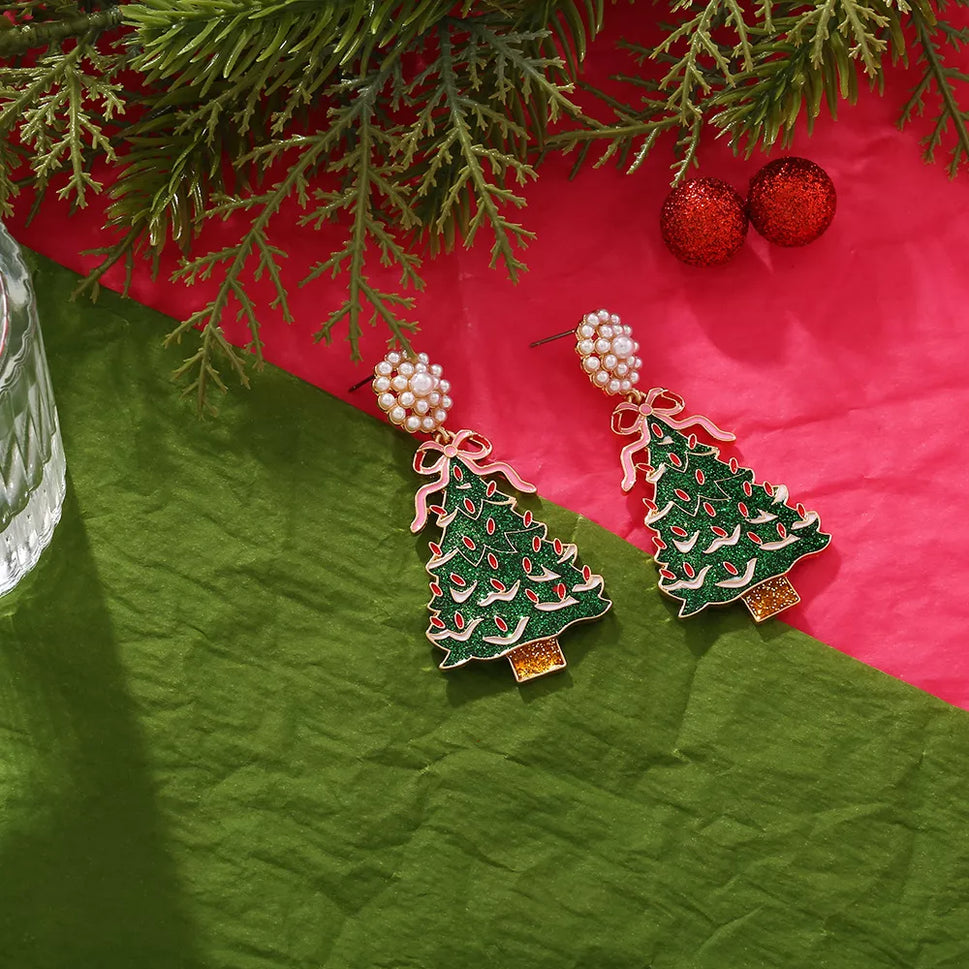 Christmas Tree Dangle Earrings with Pearl