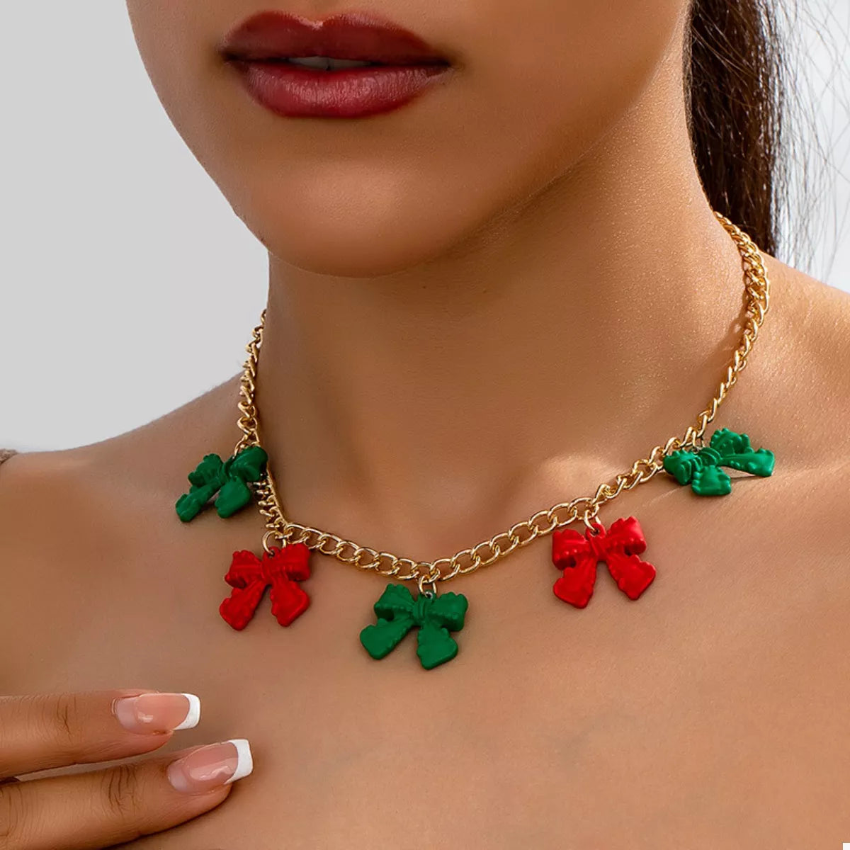 Bow Charm Chain Necklace