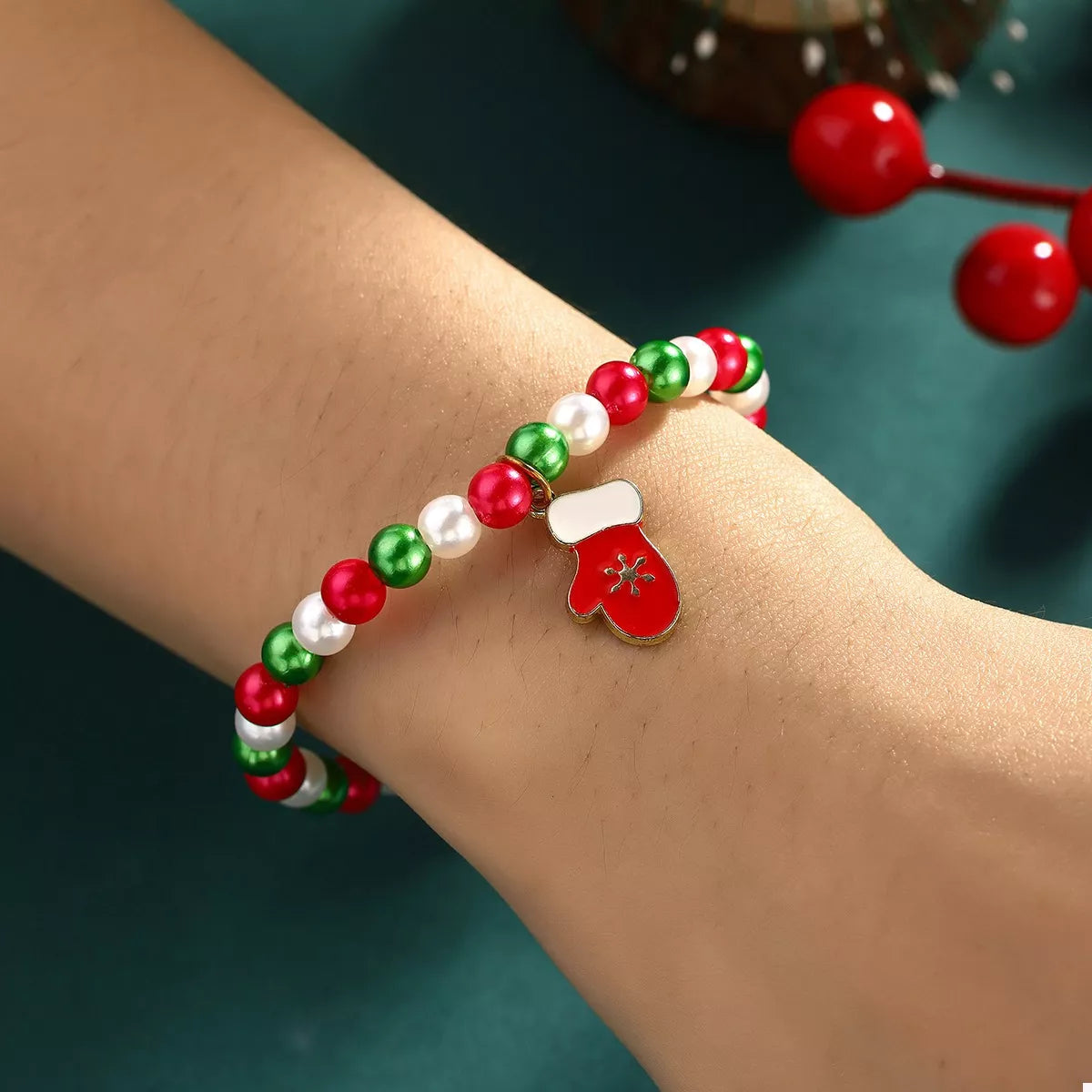 5 Piece Christmas Synthetic Pearl Bracelet