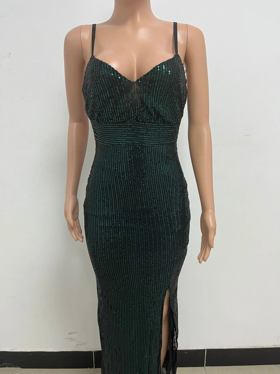 Elegant Criss-Cross Sequin Halter Dress