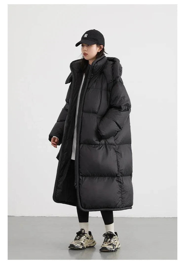 Women's long down coat, solid color, warm overcoat for autumn/winter, detachable hood, thick padding, stylish design.