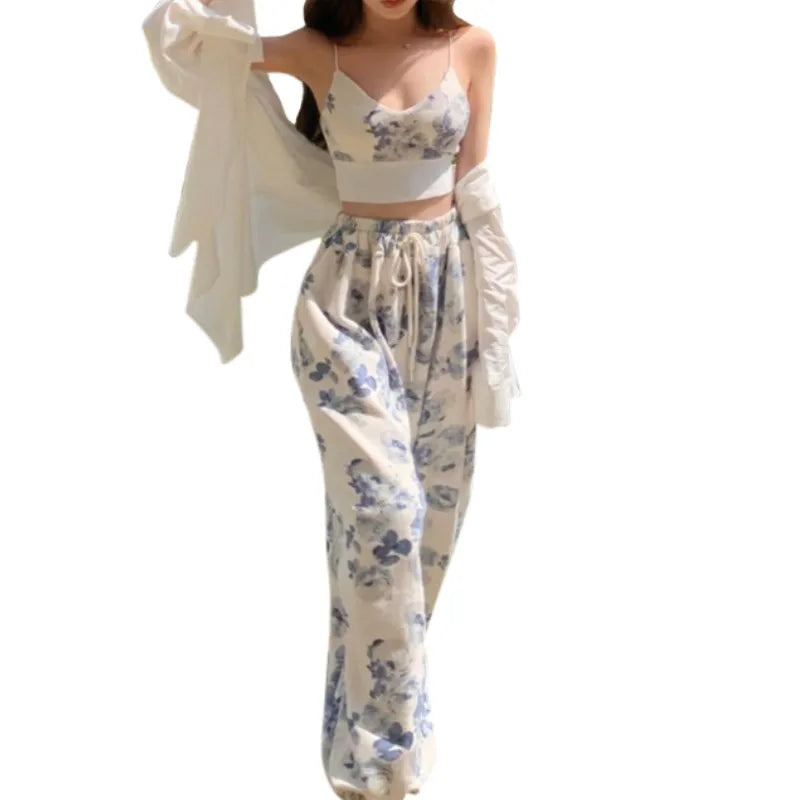 Floral V-Neck 2-Piece Pant Set - WPNAKS at Alphadarling