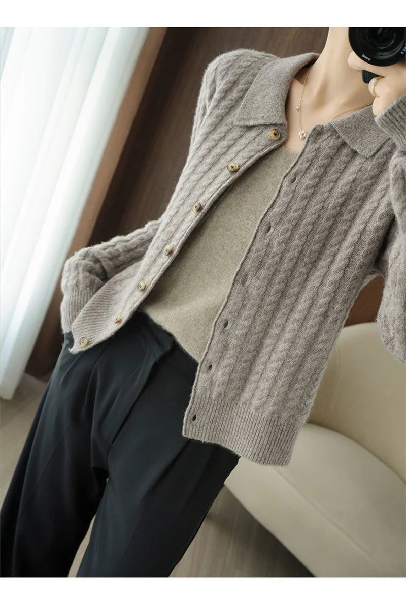 Cashmere Women’s Loose Fitting Knitted Cardigan