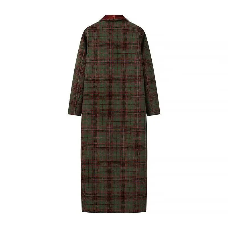 Fashion Colorful Plaid Woolen Overcoat for Women with turn-down collar.