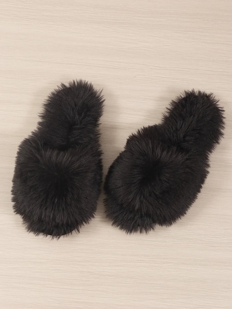 Women's Faux Fur Fluffy Indoor Slippers - Warm & Stylish