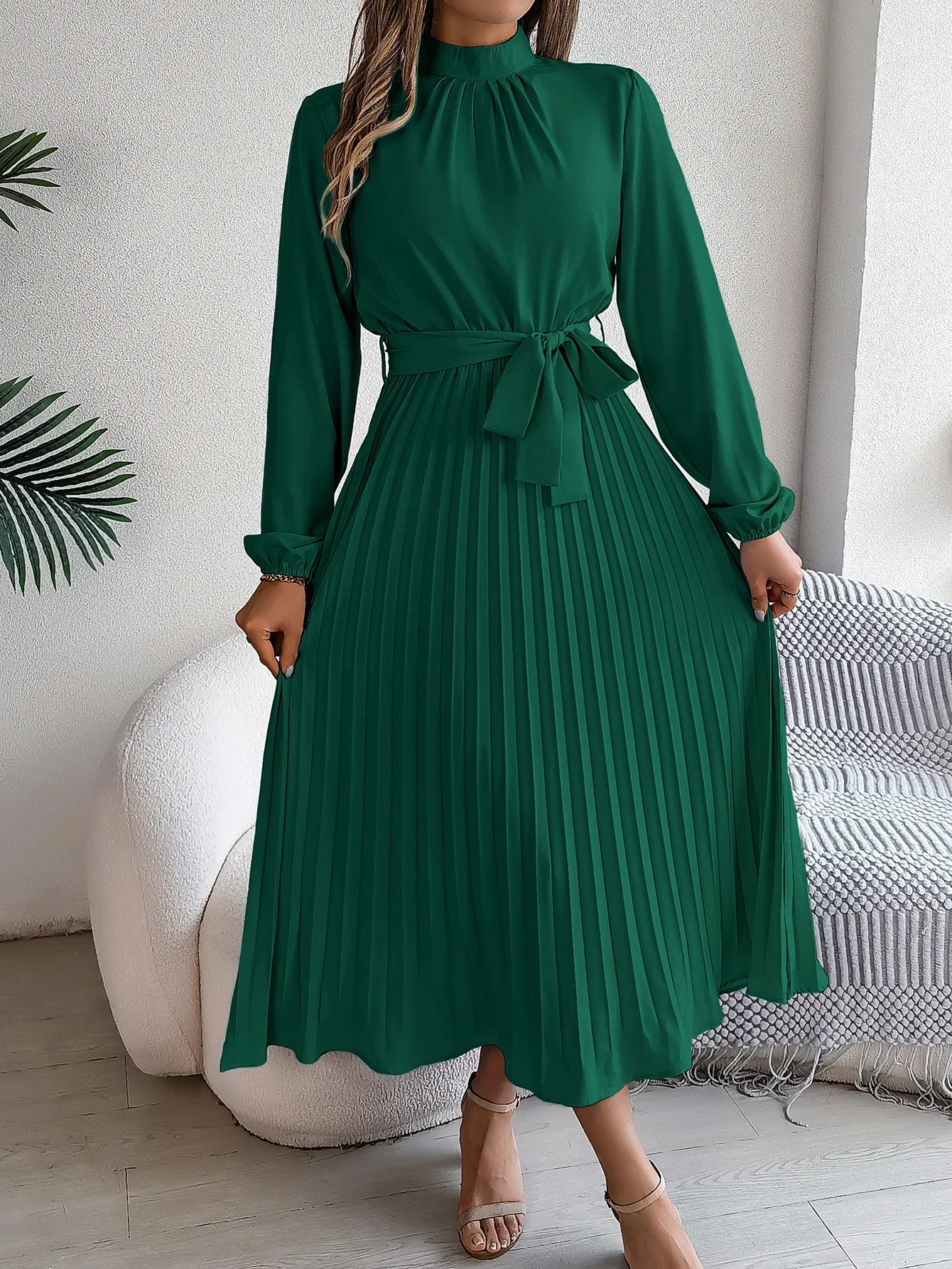 Elegant Stand-Up Collar Pleated Long Dress