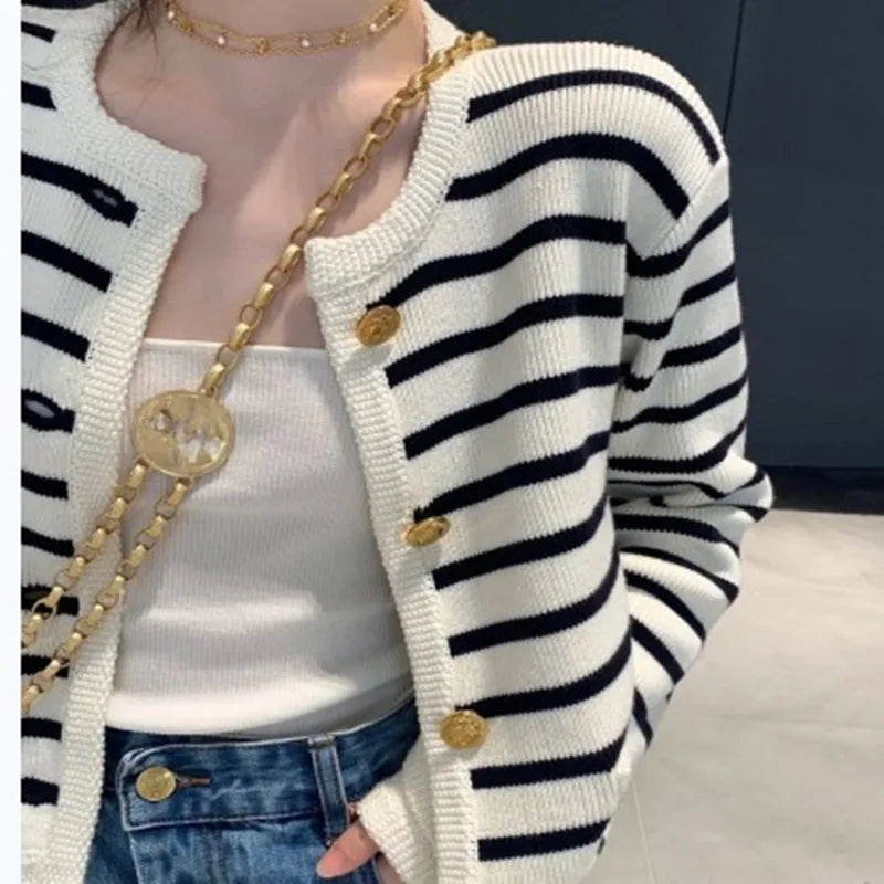 Trendy Stripe Knitted Cardigan for Women