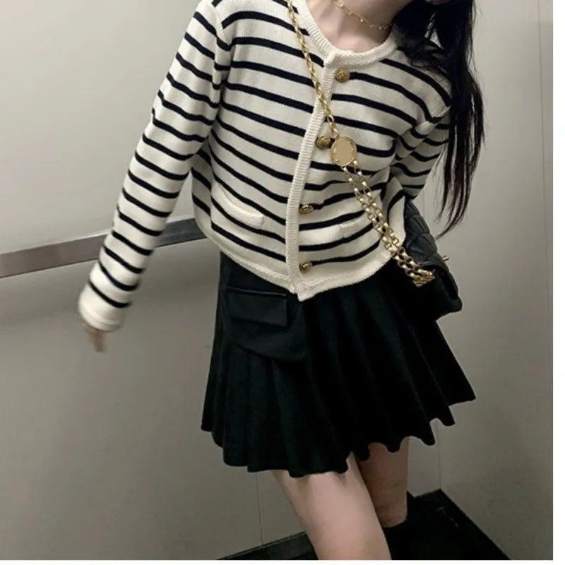 Trendy Stripe Knitted Cardigan for Women