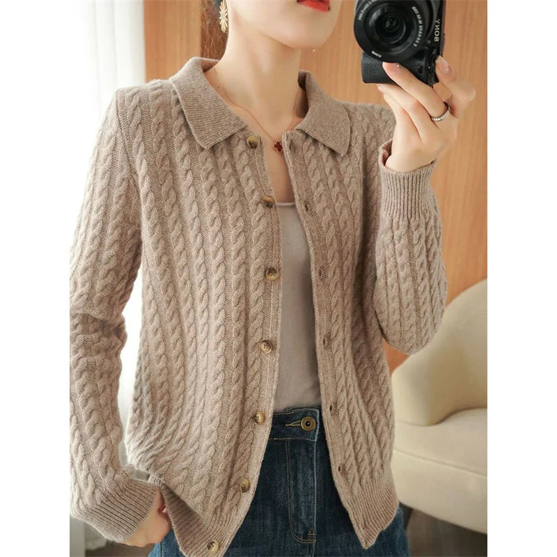 Cashmere Women’s Loose Fitting Knitted Cardigan