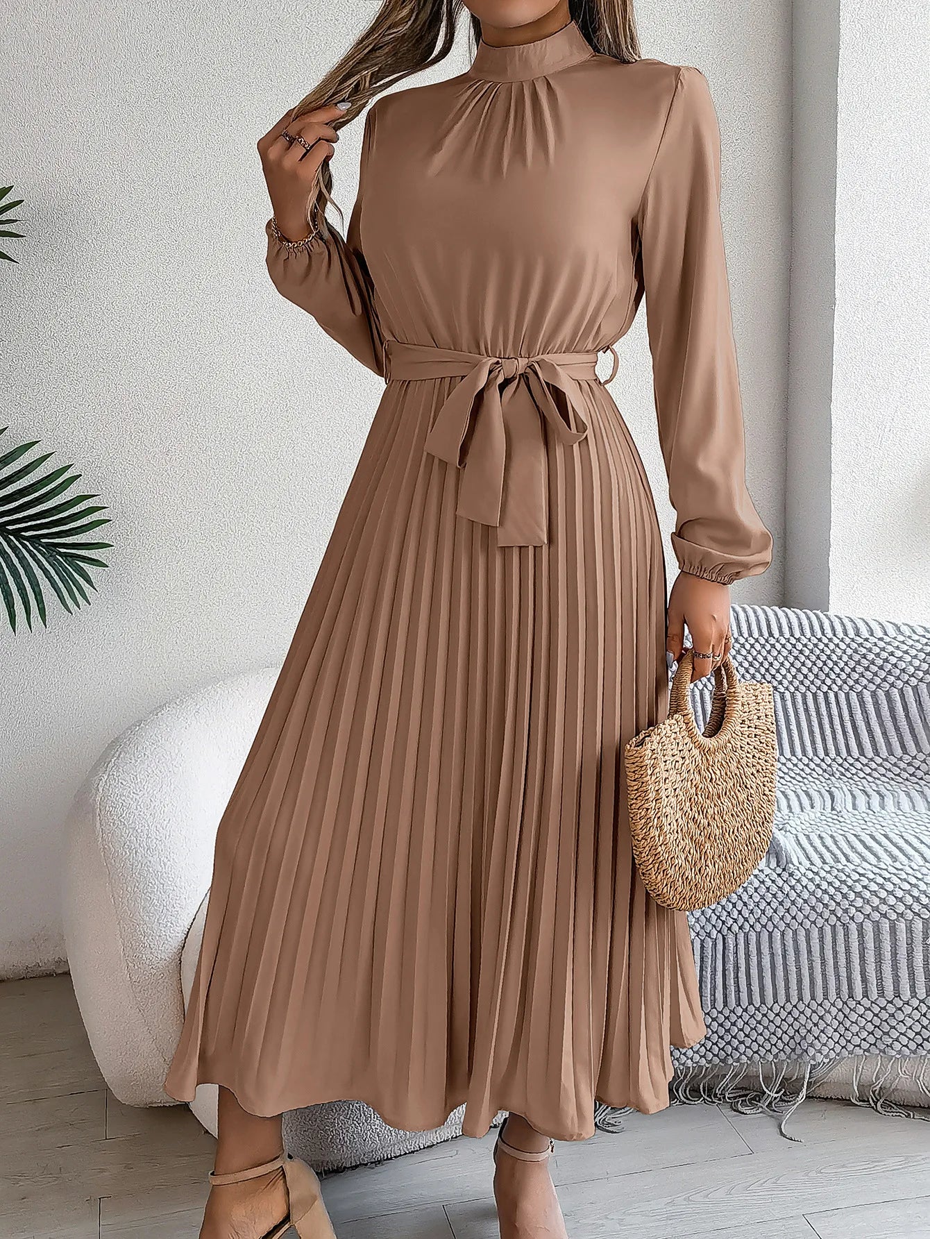 Elegant Stand-Up Collar Pleated Long Dress