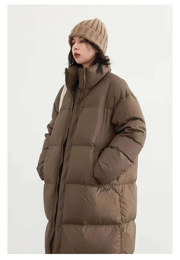 Women's long down coat, thick and warm, casual fit for autumn/winter, brown color.