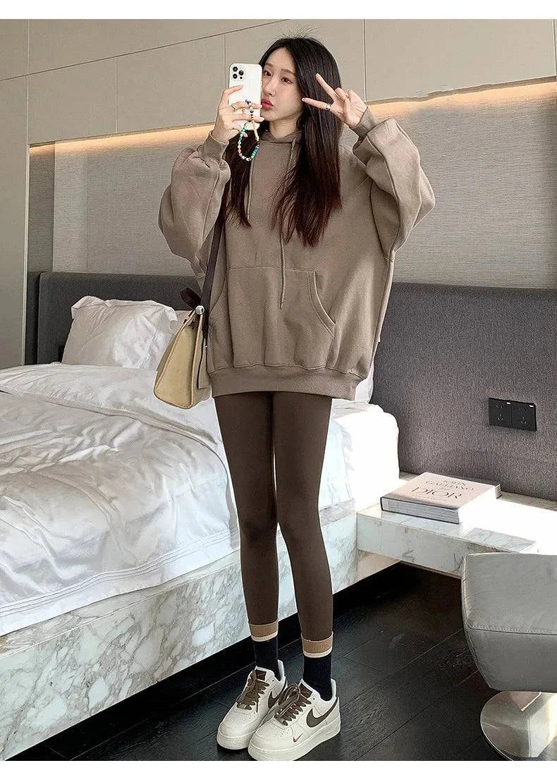 Autumn Thin Rabbit Fleece Shark Leggings for Women, High Waist, Elastic Pressure Fit, Winter Warm, Brown Color, Casual and Sporty Style.