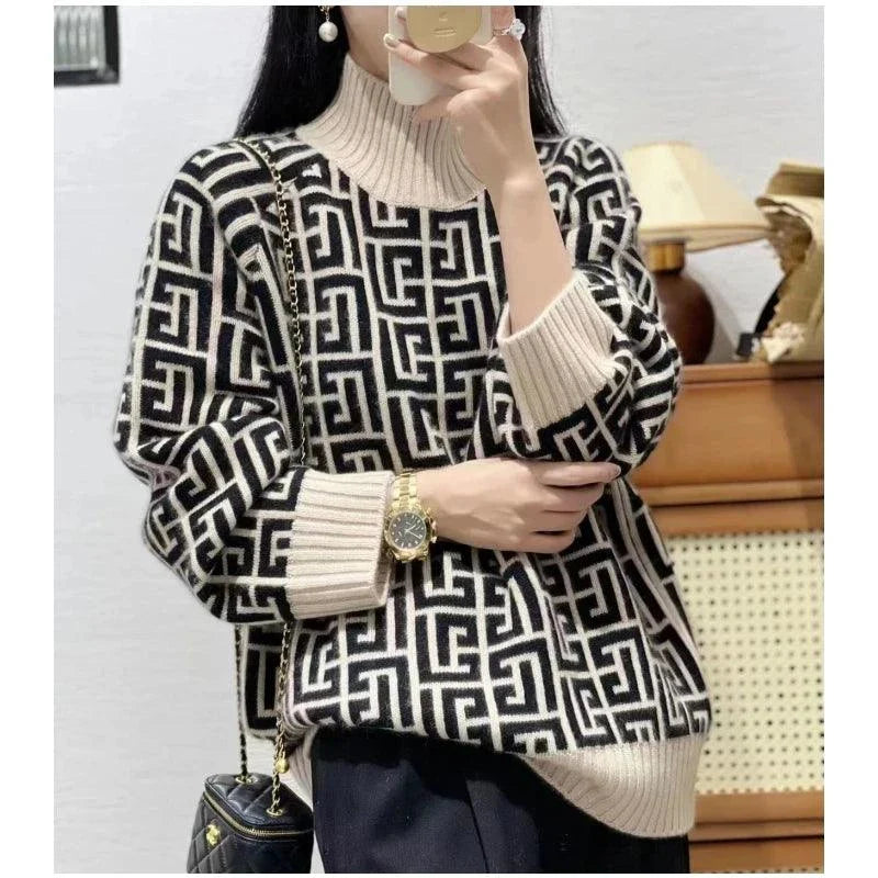 High-end 100% goat cashmere sweater for women with stand collar, loose fit, and geometric print for autumn and winter.