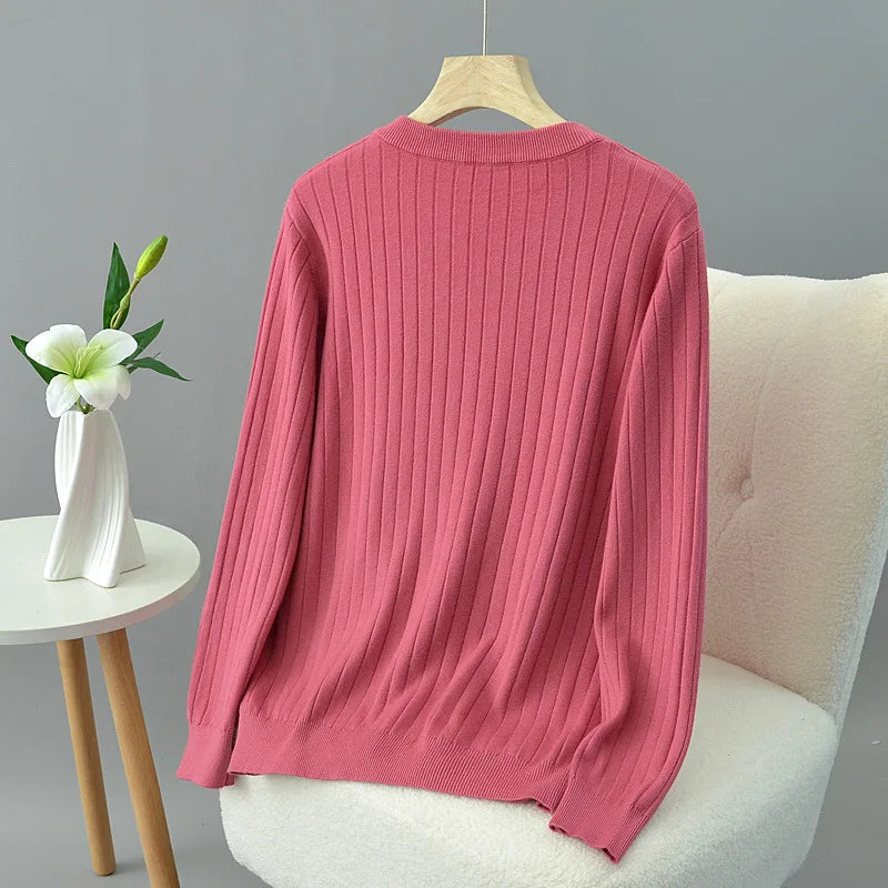 Women's V-Neck Knitted Sweater - Slimming & Stylish