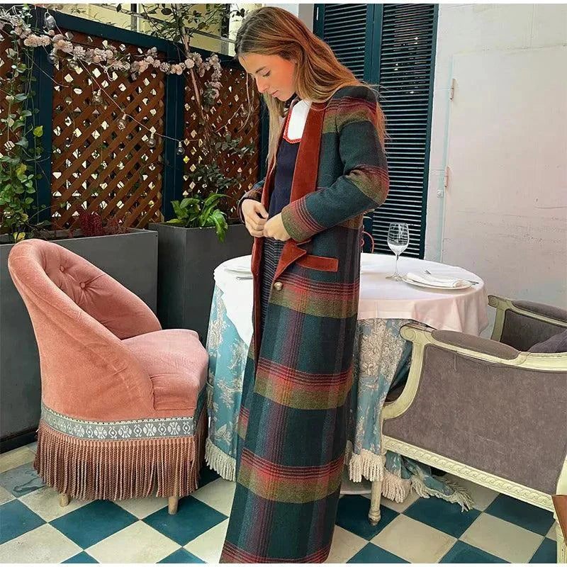 Fashion colorful plaid woolen overcoat for women with turn-down collar and slim-fit.