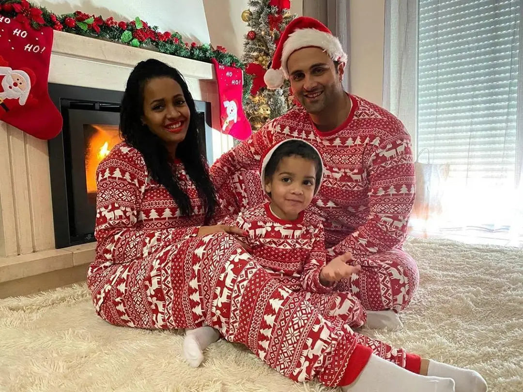 Mommy and Me Christmas Pajamas Set – Family Matching Xmas