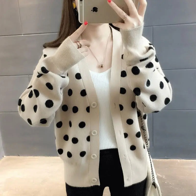 Women’s Autumn Winter Polka Dot V-neck Knitting Cardigan | Alfadarling