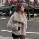 Switch Women&#39;s winter luxury gradient faux fur coat with plush collar, high street style. 2 image