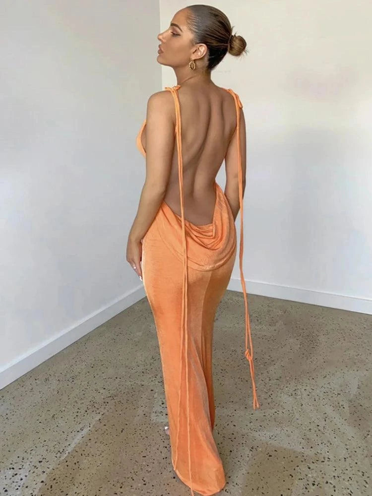 Dulzura Backless Maxi Dress