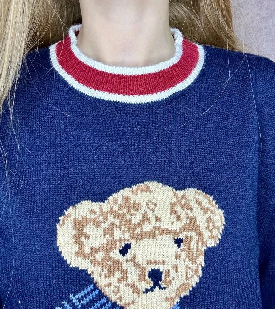 Lazy Knitwear Bear Pullover - Youthful & Warm