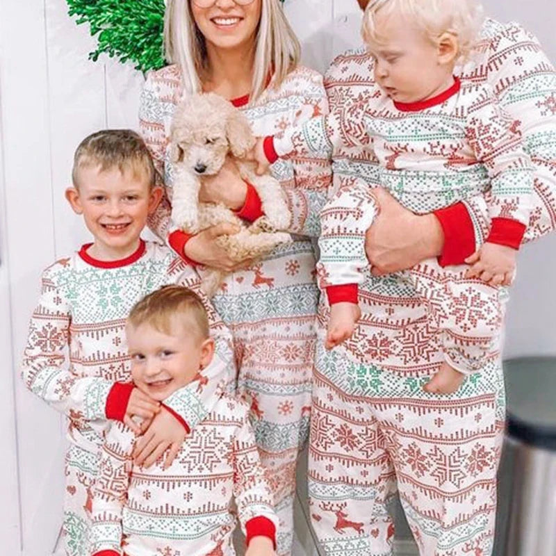 Mommy and Me Christmas Pajamas Set – Family Matching Xmas