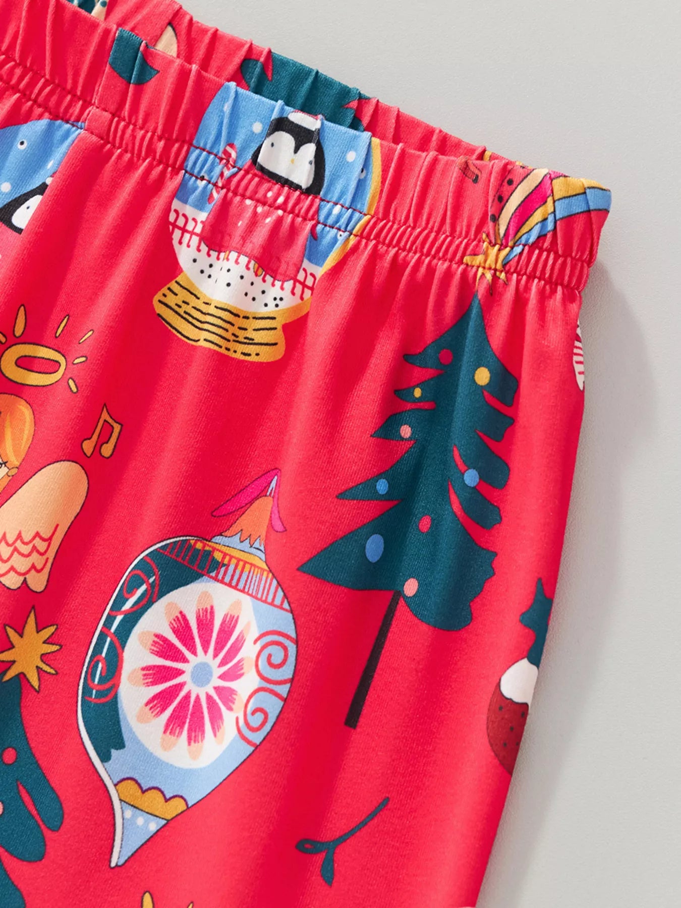 Children's Christmas Print Round Neck Top and Pants Pajama Set