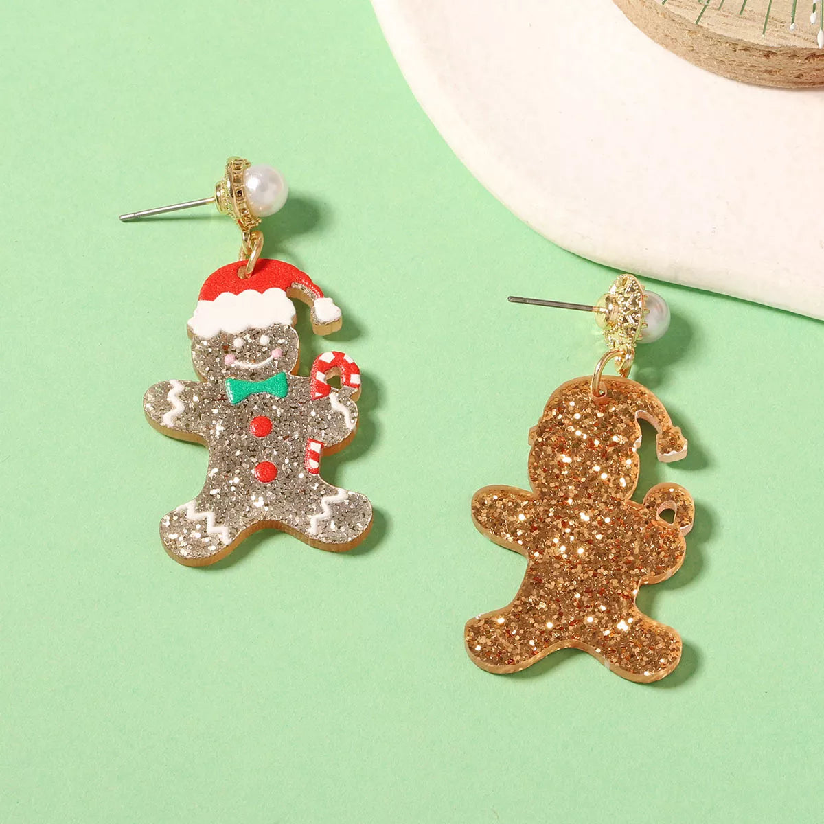 Christmas Gingerbread Man Dangle Earrings