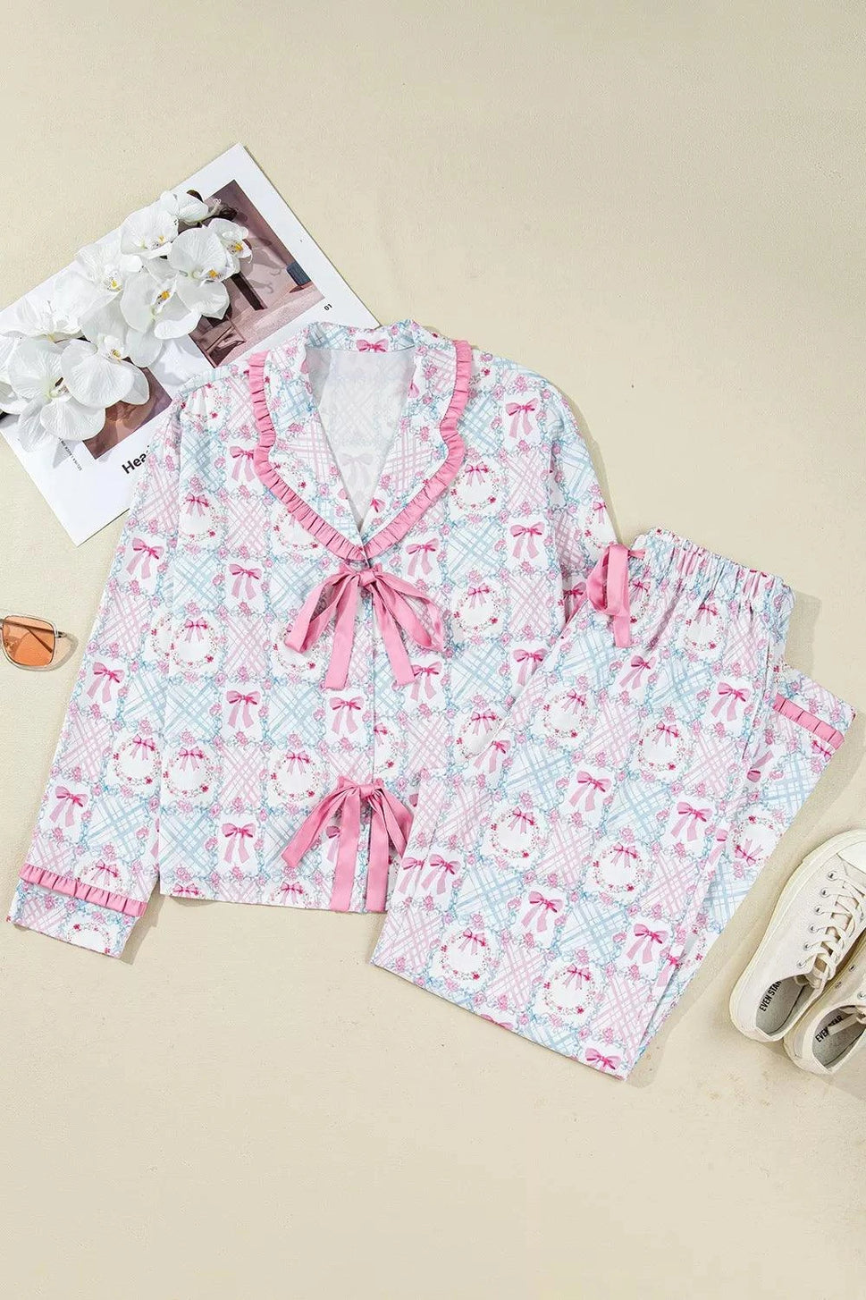 Wreath Pattern Christmas Tied Front Long Sleeve 2pcs Pajama Set
