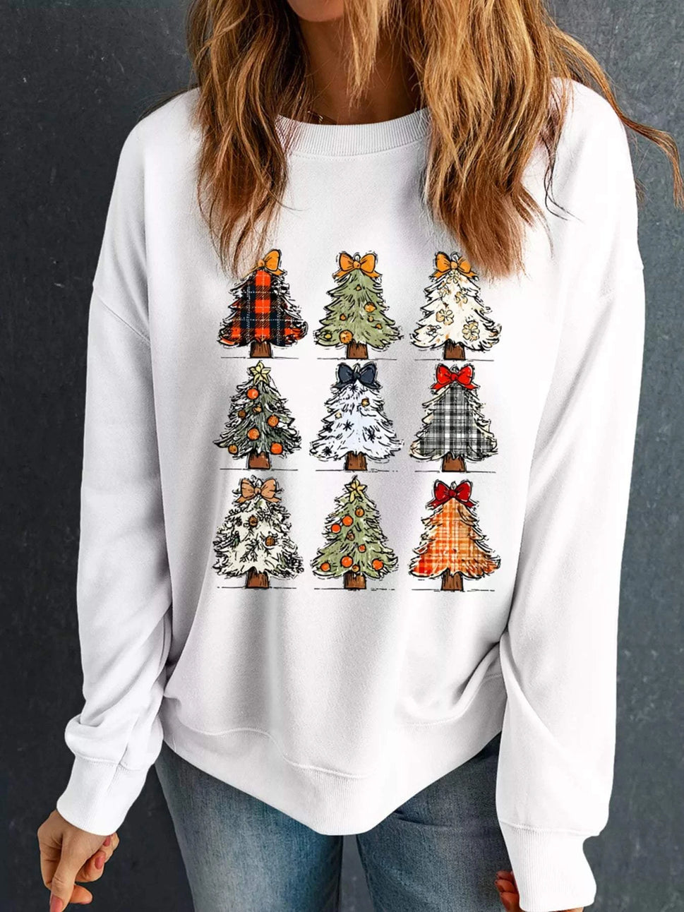 Christmas Tree Graphic Round Neck Sweatshirt