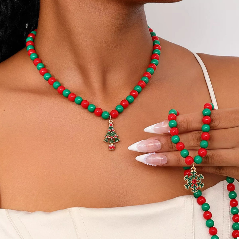 2 Piece Christmas Beaded Necklace with Pendants