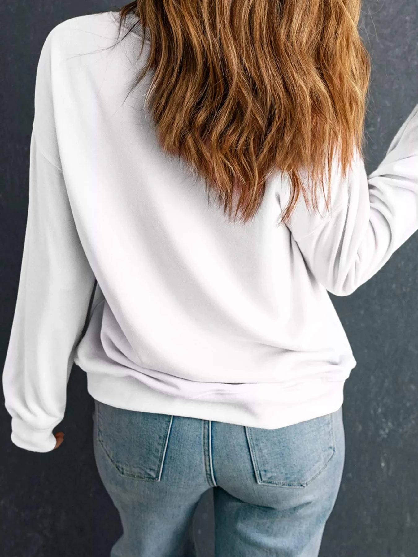 Christmas Tree Graphic Round Neck Sweatshirt