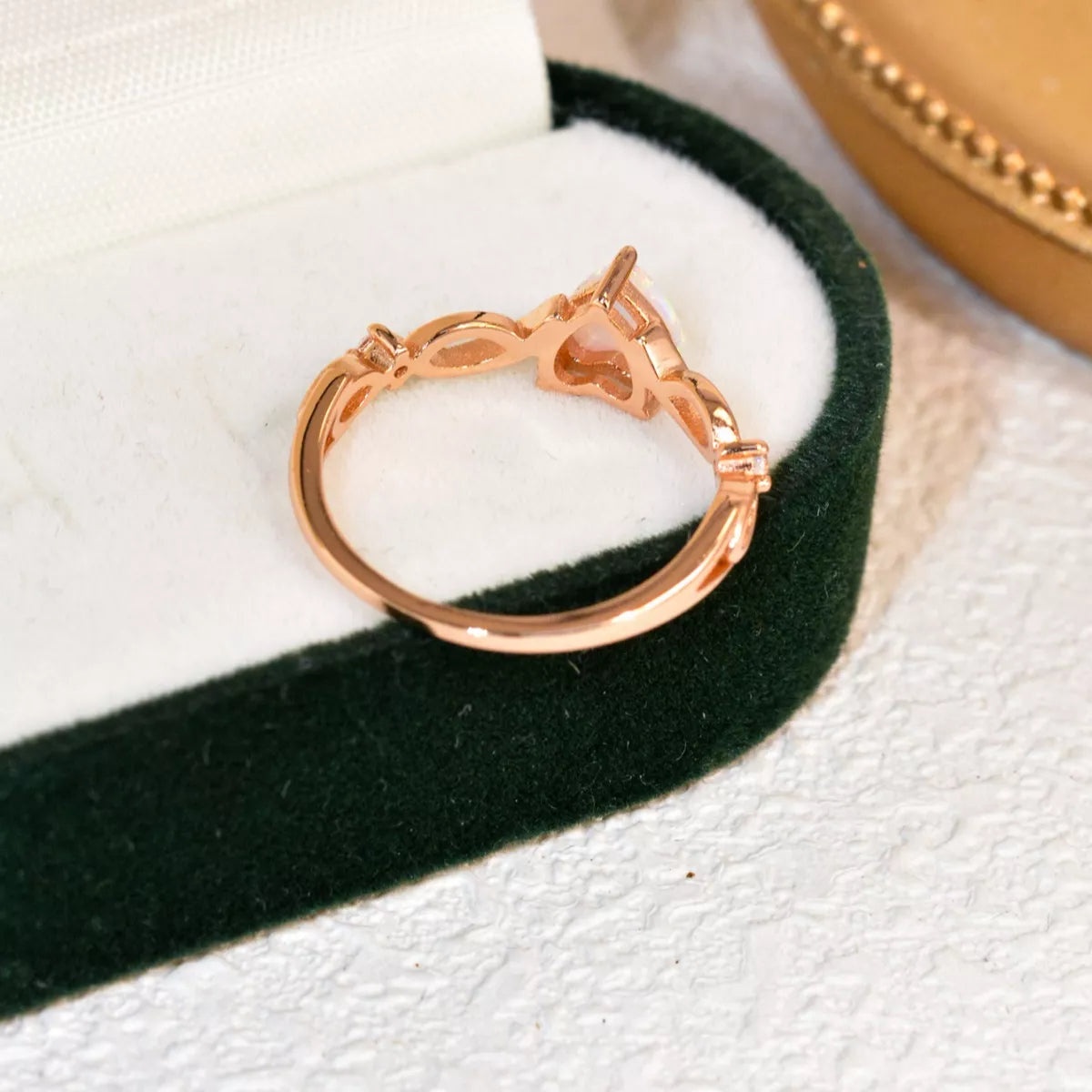 925 Sterling Silver Zircon Heart Ring