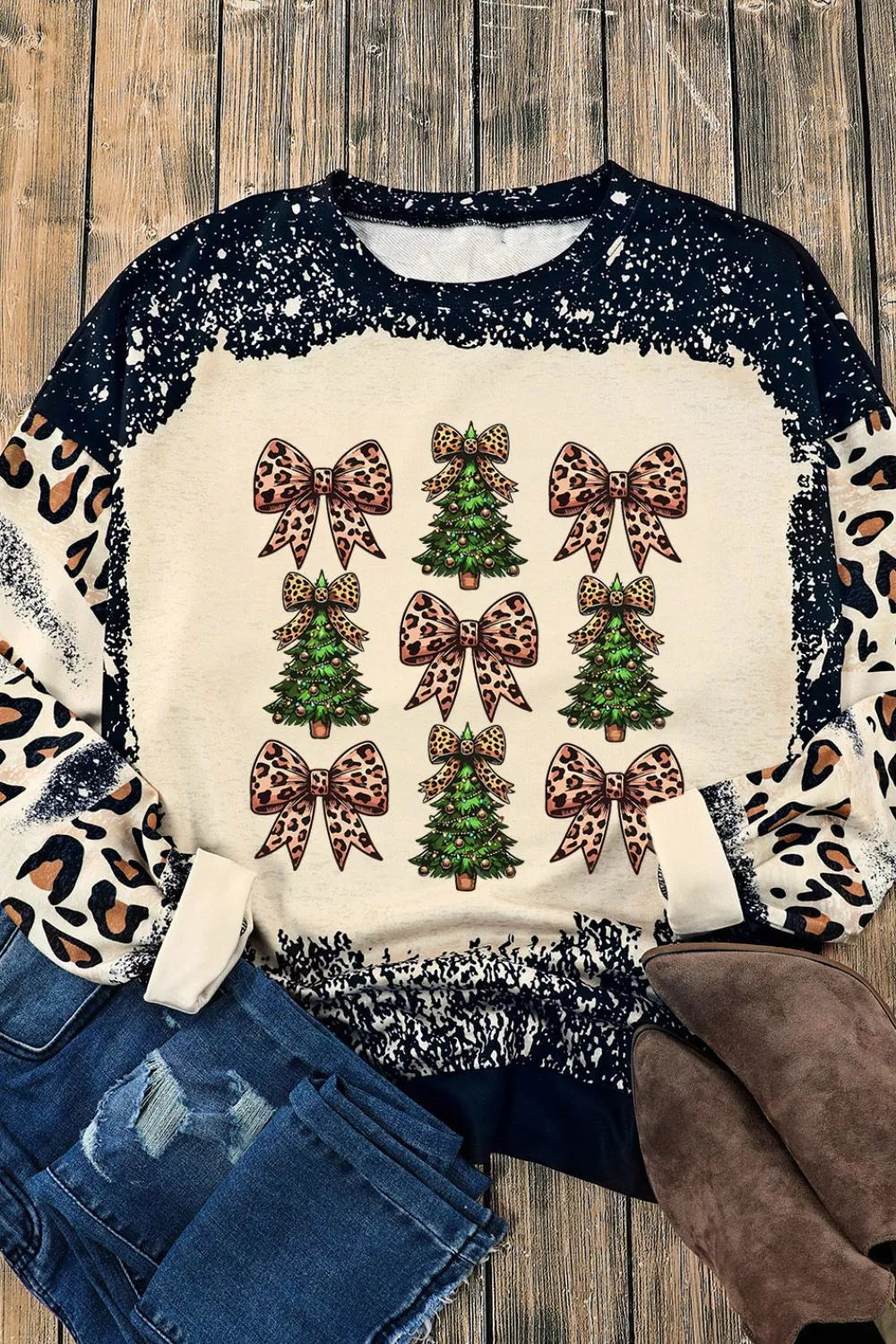 Christmas Tree & Leopard Bow Round Neck Sweatshirt