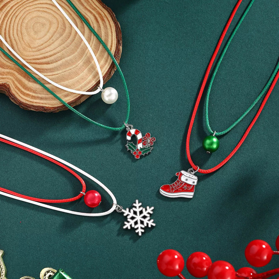 2 Piece Christmas Themed Pendant Necklace